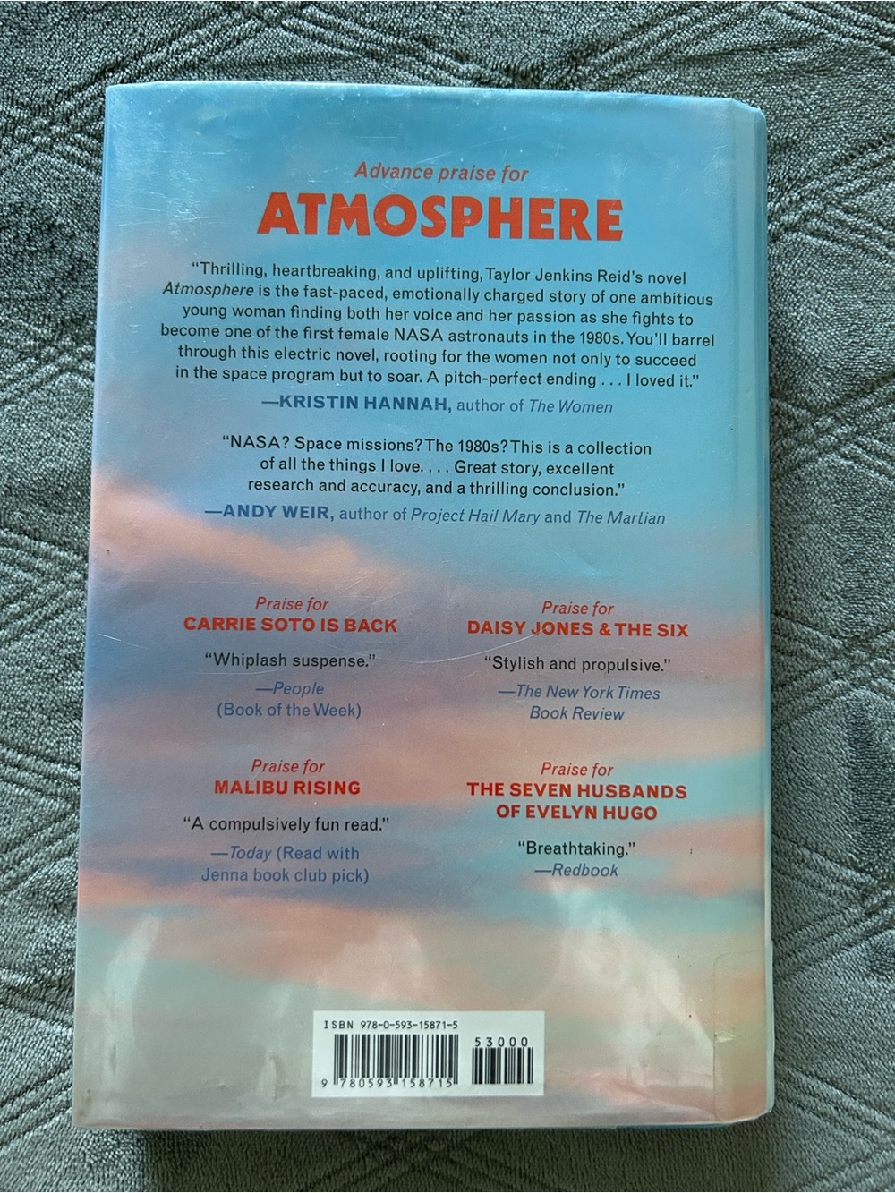 Novel: Atmosphere, by Taylor Jenkins Reid - Picture 2 of 3